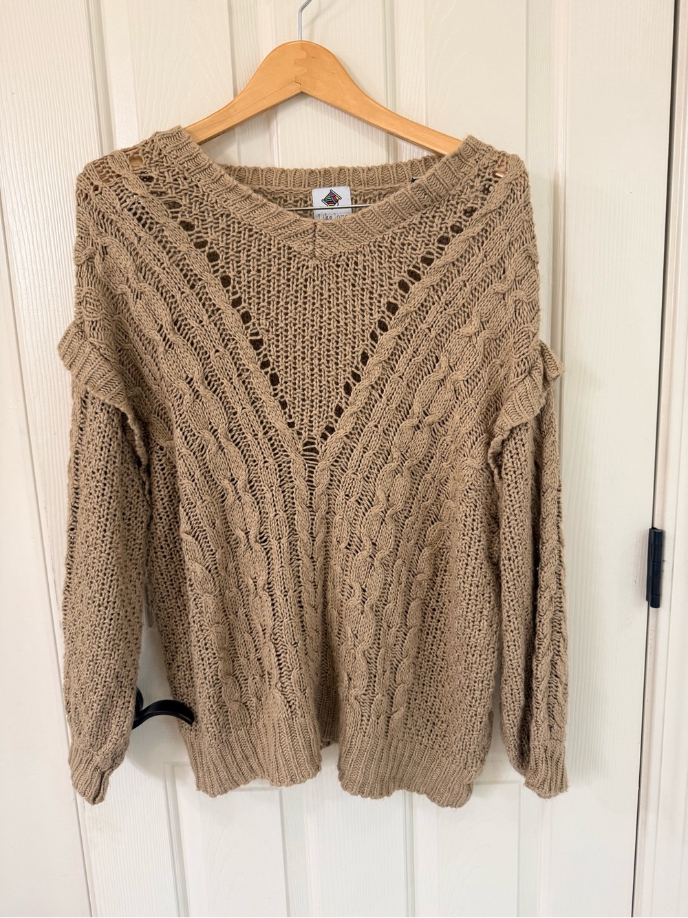 Relaxed V-Neck Cable Knit Sweater - Taupe